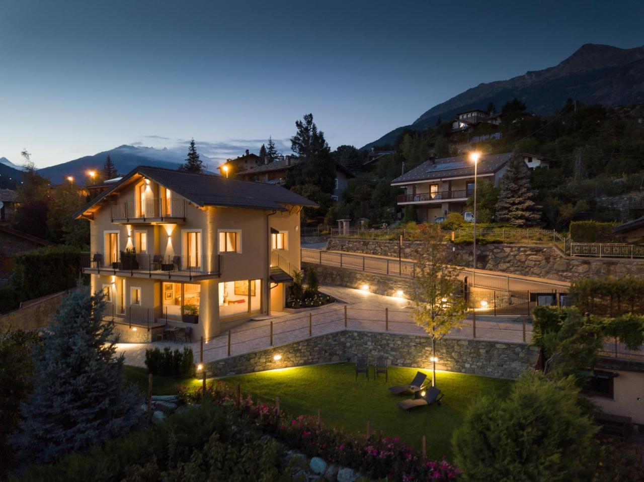 Le Petit Lievre Frühstückspension Aosta